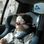 παιδί στο αυτοκίνητο